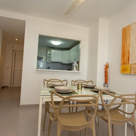 Beachfront Espacio Apartamento Cullera