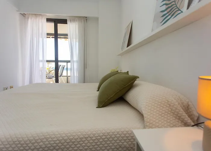 Beachfront Espacio Apartman Cullera