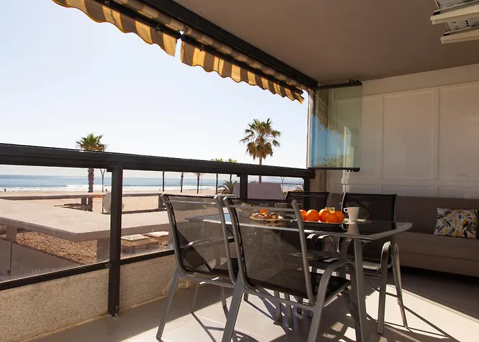 아파트 Beachfront Espacio 쿠엘라